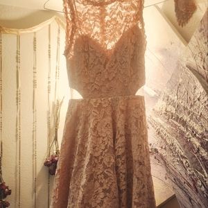Lace size 6 peach dress